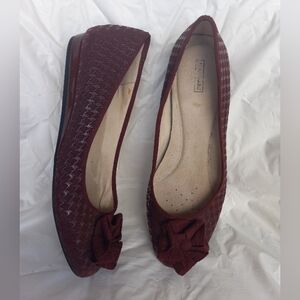 Alex Marie Low Wedge Burgundy Shoes Size 9